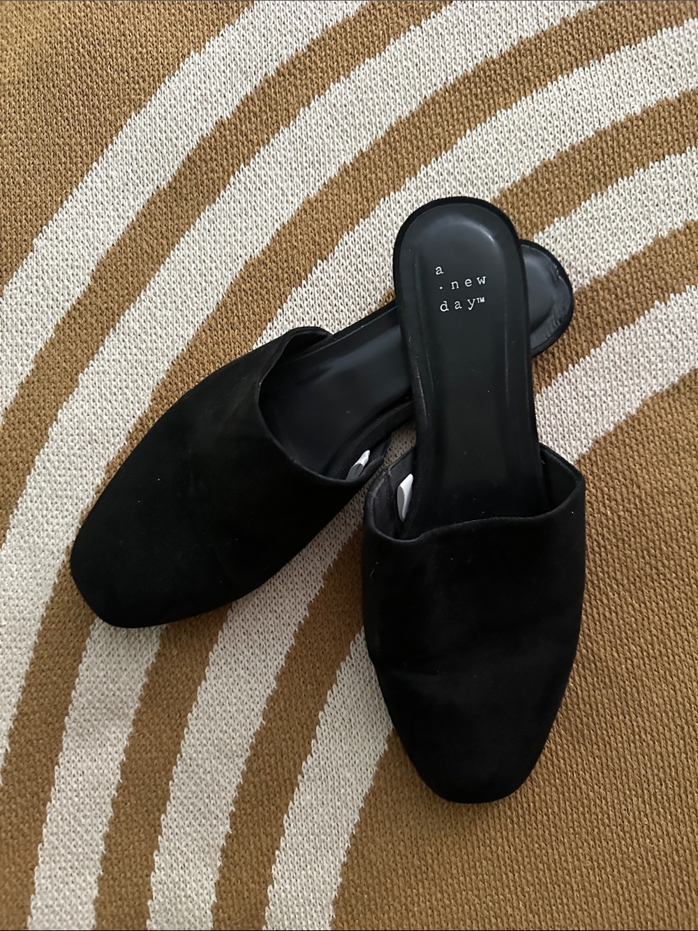A New Day Black Suede Closed-Toe Slip-On Mules